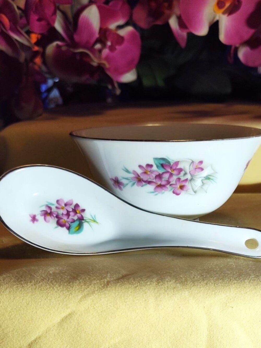 Vintage Royal Tatung Porcelain Rice Bowl & Spoon Set:  Set of 4 SHIPS FREE